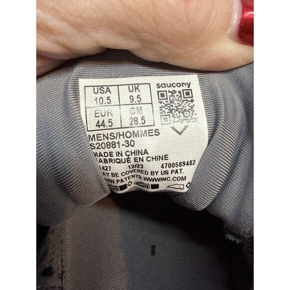 Saucony Men's Triumph 21 Sneakers, Concrete/Blk, 10.5 US, USED Running Shoes - Picture 8 of 13